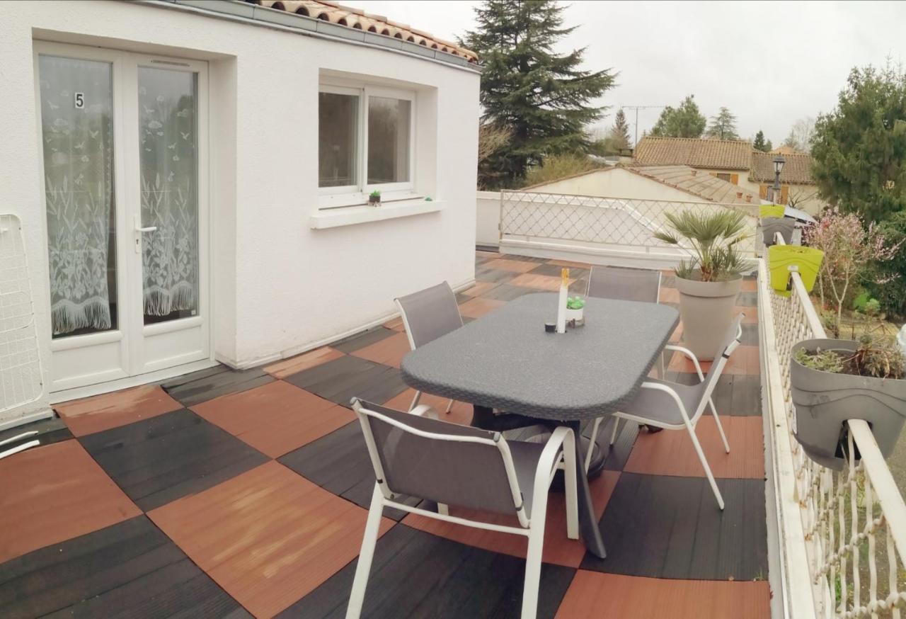 Residence Les Plus Pres Jonzac Exterior photo